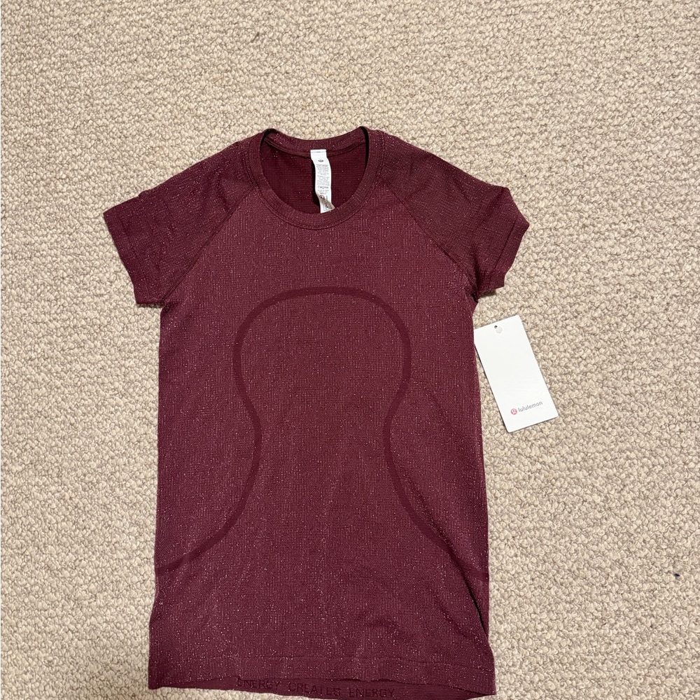 Lululemon Athletica Maroon Short Sleeve Tee